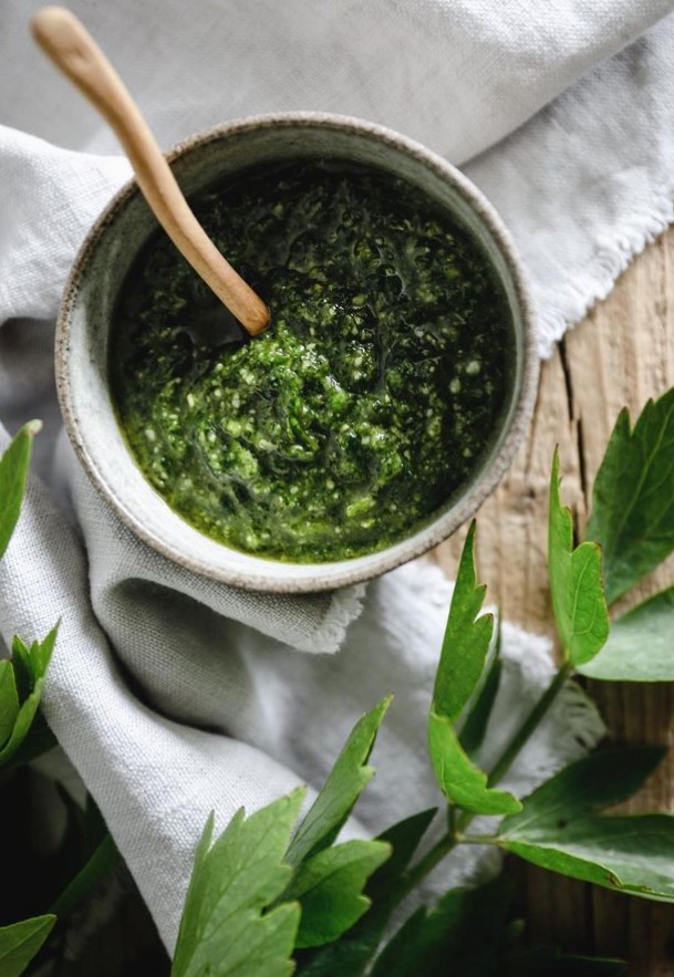 LOVAGE - LEVISTICUM OFFICINALIS - 280 HIGH QUALITY HERB SEEDS